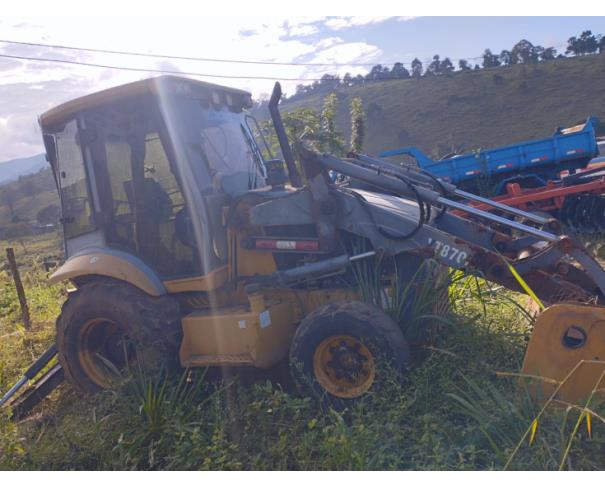 Foto de RETROESCAVADEIRA XCMG, XT 870BR, AMARELA, ANO 2018, CHASSI: XUG08700TJPA00509, NO ESTADO EM QUE SE ENCONTRA.