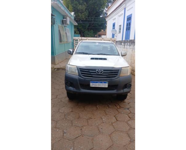 Foto de CAMINHONETE I/TOYOTA HILUX CS4X4, DIESEL, BRANCA, 2014/2014, CHASSI: 8AJDY22G5E7005384, RENAVAM: 01013448585, NO ESTADO EM QUE SE ENCONTRA. 