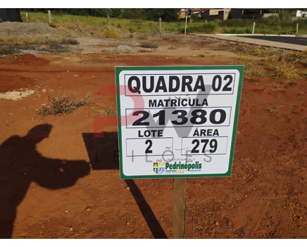 Foto de QUADRA 02, LOTE 02, AVENIDA COMERCIAL DO VALLE, LOTEAMENTO VIA COMERCIAL DO VALLE, PEDRINÓPOLIS/MG, ÁREA DE 279,00 M². MATRÍCULA: 21380. NO ESTADO EM QUE SE ENCONTRA.