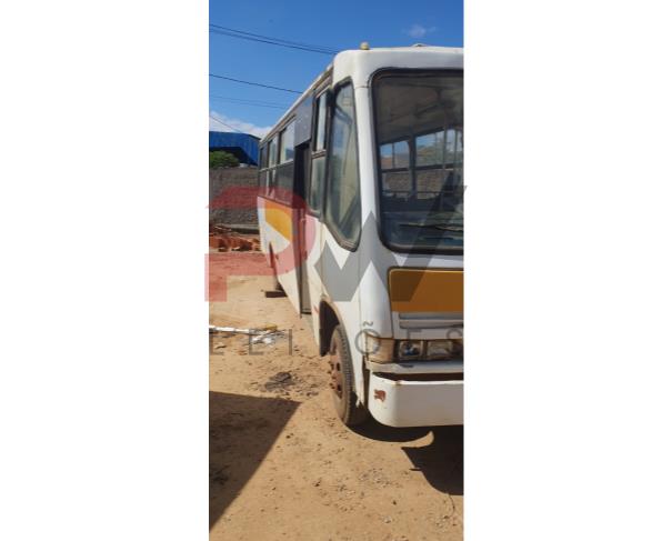 Foto de PASSAGEIRO / ONIBUS M.BENZ/OF 812, DIESEL, BRANCA, 1995/1996, PLACA OQQ-6134, CHASSI: 9BM688187SB076136, RENAVAM: 00546081339, NO ESTADO EM QUE SE ENCONTRA. 