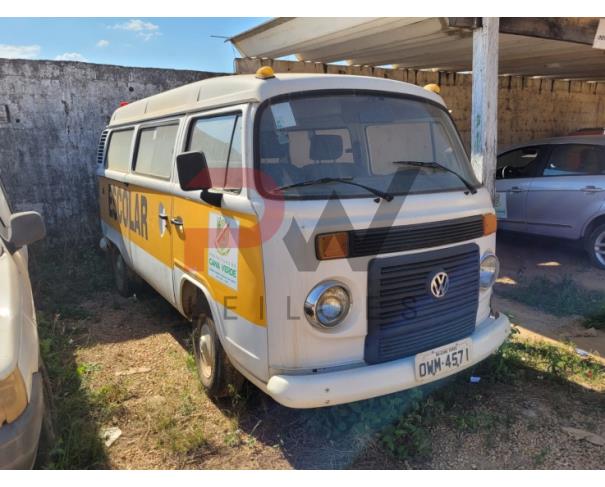 Foto de MISTO / CAMIONETA VW/KOMBI, 2013/2014, BRANCA, ALC/GASOL, PLACA OWM-4571, CHASSI: 9BWMF07X8EP014719, RENAVAM: 00596233051, NO ESTADO EM QUE SE ENCONTRA.