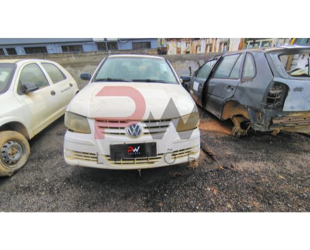 Foto de AUTOMOVEL VW/GOL 1.0 GIV, 2013/2014,BRANCA, ALCOOL/GASOLINA,  CHASSI: ...48917, NO ESTADO EM QUE SE ENCONTRA.