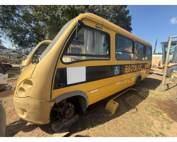 Foto de ONIBUS, IVECO/CITYCLASS 70C17, AMARELA, 2013/2013, DIESEL, CHASSI: 93ZL68C01D8452757, RENAVAM: 00565517414, NO ESTADO EM QUE SE ENCONTRA.