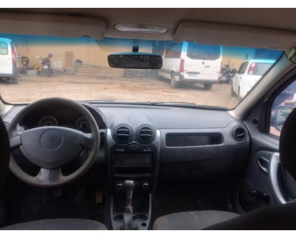 Foto de AUTOMOVEL, RENAULT/SANDERO AUT1016V, BRANCA, 2013/2014, ALCOOL/GASOLINA, CHASSI: 93YBSR6RHEJ774495, RENAVAM: 00555590984, NO ESTADO EM QUE SE ENCONTRA.  OBS: MOTOR DE OUTRO VEÍCULO, POSSUI NOTA FISCAL.