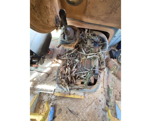 Foto de ONIBUS M.BENZ/INDUSCAR FOZ U, DIESEL, AMARELA, 2010/2010, CHASSI: 9BM384067AB724249, RENAVAM:00226541860, NO ESTADO EM QUE SE ENCONTRA. 