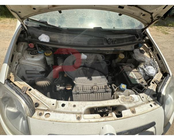 Foto de AUTOMOVEL FIAT/PALIO ATTRACTIV 1.0, ALCOOL/GASOLINA, BRANCA, 2017/2017, CHASSI: ...03298, NO ESTADO EM QUE SE ENCONTRA. 