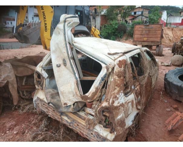 Foto de AUTOMOVEL VW GOL 1.0 GIV, 2012/2013, RENAVAM: 00467323720, CHASSI: 9BWAA05W8DP017145, NO ESTADO EM QUE SE ENCONTRA.