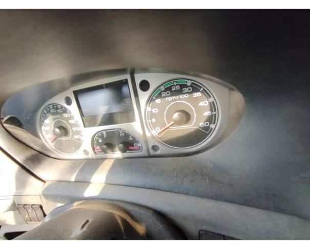 Foto de ONIBUS, IVECO/CITYCLASS 70C17, 2013/2013, AMARELA, DIESEL, CHASSI: 93ZL68C01D8452777, RENAVAM: 00565518089, NO ESTADO EM QUE SE ENCONTRA.