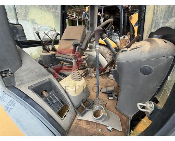 Foto de RETROESCAVADEIRA XCMG, XT870BR, SÉRIE XUG08700TJPA00512, ANO 2018, NO ESTADO EM QUE SE ENCONTRA.