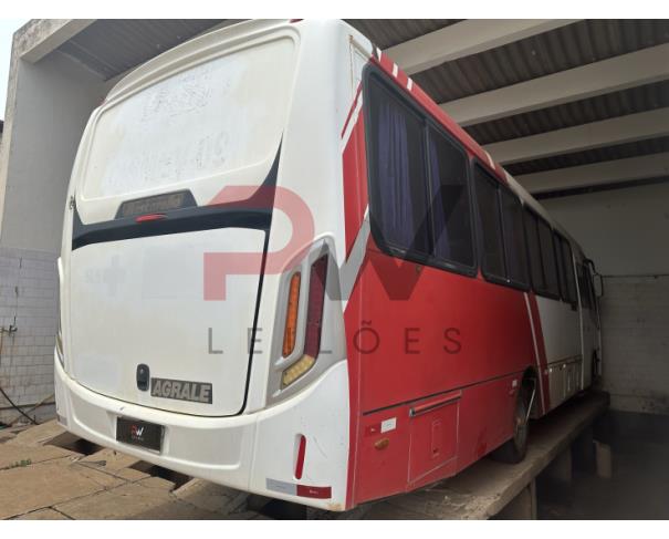 Foto de ONIBUS AGRALE/MASCA GRANMICROSO, DIESEL, BRANCA, 2014/2014, CHASSI: ...00960, NO ESTADO EM QUE SE ENCONTRA. 