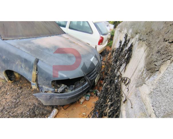 Foto de AUTOMOVEL VW/GOL 1.0 GIV, 2010/2011, CINZA, ALCOOL/GASOLINA, CHASSI: ...09461, NO ESTADO EM QUE SE ENCONTRA.