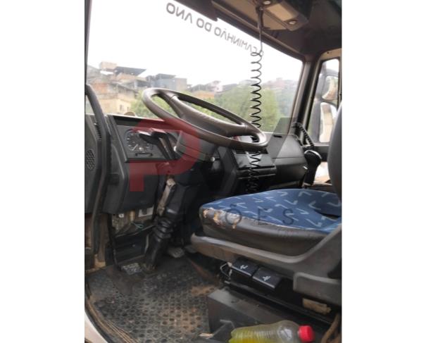Foto de CAMINHAO IVECO/TECTOR 170E22, DIESEL, BRANCA, 2013/2013, CHASSI: 93ZA1RGH0D8923857, RENAVAM: 00559122632, NO ESTADO EM QUE SE ENCONTRA.