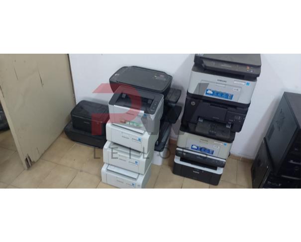 Foto de LOTE CONTENDO DIVERSOS EQUIPAMENTOS ELETRÔNICOS, TAIS COMO TELEVISORES, IMPRESSORAS, MONITORES DE VÍDEO, GABINETES DE COMPUTADORES, NOTEBOOKS, LAPTOPS, NOBREAKS, ESTABILIZADORES DE ENERGIA, TONERS E REFIS DE IMPRESSORAS, NO ESTADO EM QUE SE ENCONTRAM.