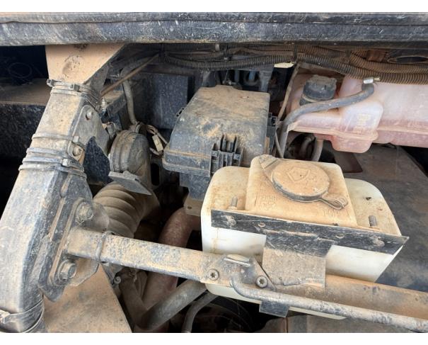 Foto de ONIBUS IVECO/SOULCLASS 70C17 HE, DIESEL, AMARELA, 2018/2019, CHASSI: 93ZL72C01K8481509, RENAVAM:01164113868 , NO ESTADO EM QUE SE ENCONTRA.