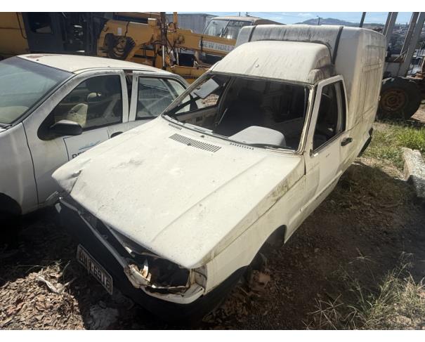 Foto de CAMINHONETE, FIAT/FIORINO IE, BRANCA, 2001/2001, GASOLINA, CHASSI: 9BD25504418705275, RENAVAM: 00764262890, NO ESTADO EM QUE SE ENCONTRA. Obs: Chassi corroído.
