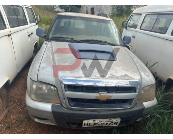 Foto de ESPECIAL / CAMINHONETE GM/S10 TORNADO D 4X4, 2009/2010, DIESEL, PRATA, PLACA HLF-2169, RENAVAM: 00191876682, CHASSI: 9BG138TJ0AC432949, NO ESTADO EM QUE SE ENCONTRA.