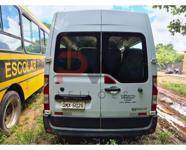 Foto de MICROONIBUS, RENAULT/M REVESCAP L3H2, BRANCA, 2017/2018, DIESEL, RENAVAM: 01126637090, CHASSI: 93YMAFEXNJJ708110, NO ESTADO EM QUE SE ENCONTRA.