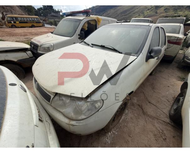 Foto de AUTOMOVEL FIAT/PALIO FIRE, ALCOOL/GASOLINA, 2014/2015, BRANCA, CHASSI: 9BD17122LF5949617, RENAVAM: 01012219051, NO ESTADO EM QUE SE ENCONTRA.