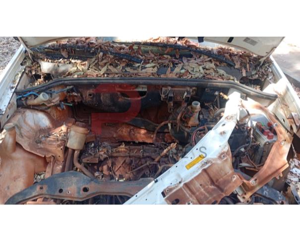 Foto de CAMINHONE FIAT/DOBLO AMBULANCIA, ALCOOL/GASOLINA, BRANCA, 2014/2014, CHASSI: ...38591, NO ESTADO EM QUE SE ENCONTRA.