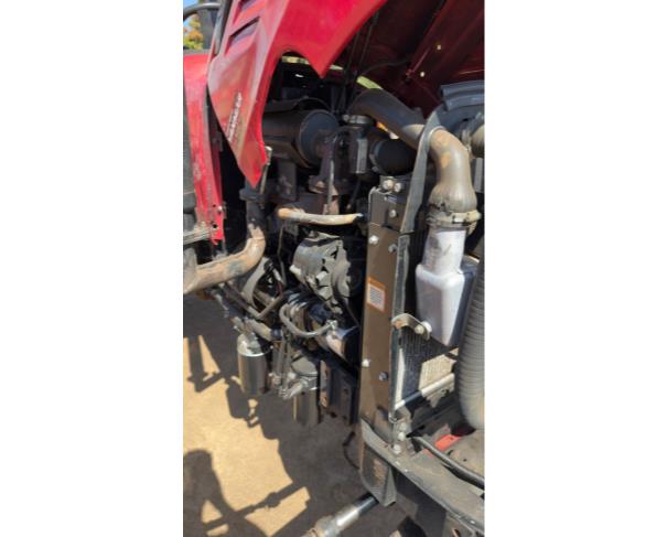 Foto de TRATOR YANMAR SOLIS LX 4WD, COR VERMELHA, ANO 2022, NO ESTADO EM QUE SE ENCONTRA.