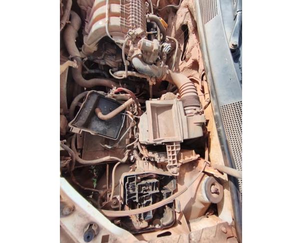 Foto de AUTOMOVEL, RENAULT/SANDERO AUTH 10, 2017/2018, BRANCA, ALCOOL/GASOLINA, CHASSI: 93Y5SRF84JJ868271, RENAVAM: 01120745630, NO ESTADO EM QUE SE ENCONTRA.