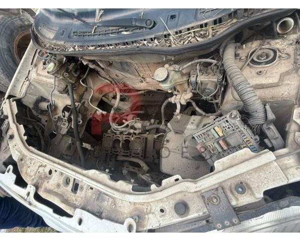 Foto de PASSAGEIRO / AUTOMOVEL FIAT/UNO VIVACE 1.0, 2014/2014, ALC/GASOL, BRANCA, CHASSI: 9BD195152E0554231, RENAVAM: 00997096454, NO ESTADO EM QUE SE ENCONTRA. MOTOR AVARIADO.