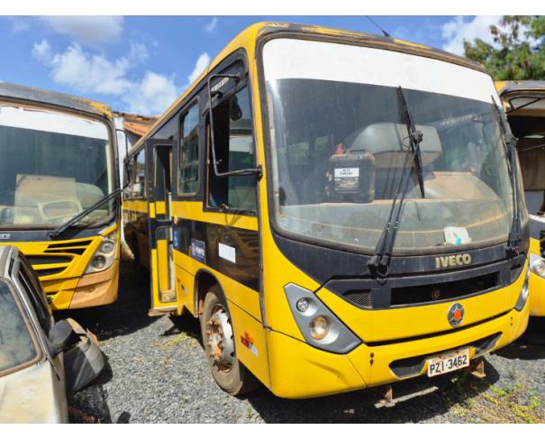 Foto de ONIBUS IVECO/SENIORCLASS 150SE, DIESEL, AMARELA, 2016/2017, CHASSI: 93ZA01LF0H8931338, RENAVAM: 01114105047, NO ESTADO EM QUE SE ENCONTRA.