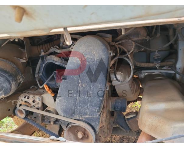 Foto de MISTO / CAMIONETA VW/KOMBI, 2013/2014, BRANCA, ALC/GASOL, PLACA OWM-4571, CHASSI: 9BWMF07X8EP014719, RENAVAM: 00596233051, NO ESTADO EM QUE SE ENCONTRA.