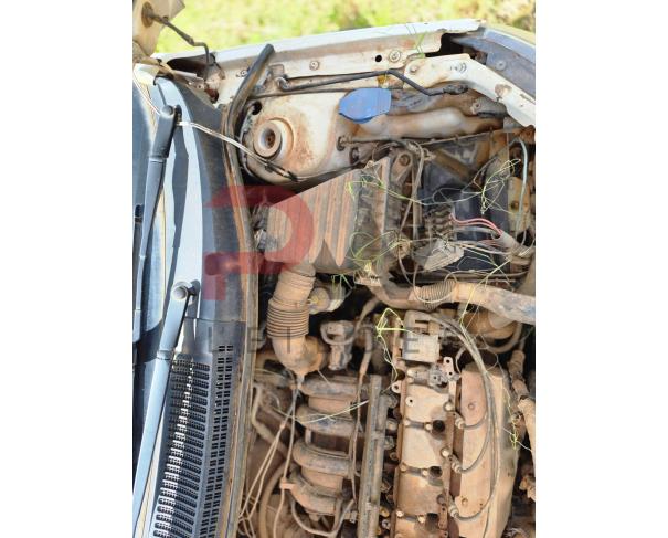 Foto de CAMINHONETE, VW/SAVEIRO CD TL MB, BRANCA, 2014/2015, ALCOOL/GASOLINA, RENAVAM: 01021954982, CHASSI: 9BWJB45U1FP091951, NO ESTADO EM QUE SE ENCONTRA.