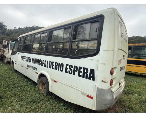 Foto de ONIBUS VW/8150 UNISAUDE ATHENAS, DIESEL, BRANCA, 2007/2008, CHASSI: 9BWB952P48R811044, RENAVAM: 00954939972, NO ESTADO EM QUE SE ENCONTRA.