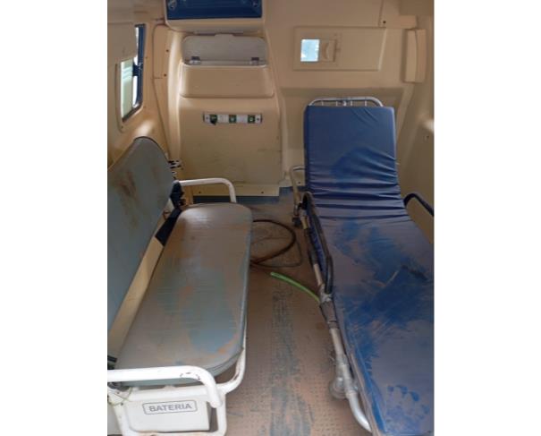 Foto de ESP/CAMINHONETE/AMBULANC FIAT/DOBLO GREENCAR  MO4, ALCOOL/GASOLINA, BRANCA, 2016/2016, CHASSI: ...42516, NO ESTADO EM QUE SE ENCONTRA.