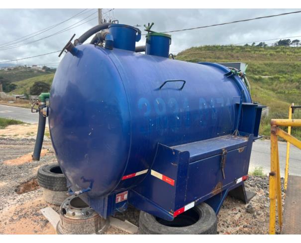 Foto de TANQUE LIMPA-FOSSA TRANSCAV, COR AZUL, ANO 2019, NO ESTADO EM QUE SE ENCONTRA.