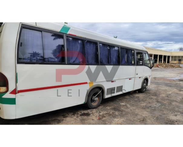 Foto de ONIBUS MARCOPOLO/VOLARE W8 ON, DIESEL, BRANCA, 2008/2009,CHASSI: ...28495, NO ESTADO EM QUE SE ENCONTRA.