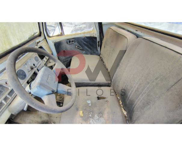 Foto de CARGA / CAMIONETA TOYOTA/BANDEIRANTE, 1991/1991, DIESEL, BRANCA, CHASSI: 9BR0J0040M1014207, RENAVAM: 00607393220, NO ESTADO EM QUE SE ENCONTRA. CHASSI EMPENADO.