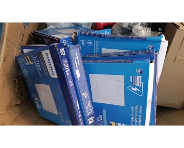 Foto de LOTE DE DIVERSOS PRODUTOS E UTILIDADES, NO ESTADO EM QUE SE ENCONTRAM. 