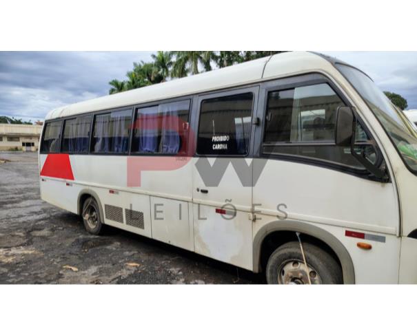 Foto de ONIBUS MARCOPOLO/VOLARE W8 ON, DIESEL, BRANCA, 2008/2009, CHASSI: ...28492, NO ESTADO EM QUE SE ENCONTRA.