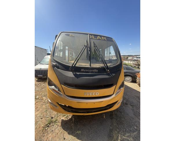 Foto de ONIBUS, IVECO/WAYCLASS 70C17HDE, AMARELA, 2016/2016, DIESEL, CHASSI: 93ZL68C01G8469339, RENAVAM: 01121458502, NO ESTADO EM QUE SE ENCONTRA.