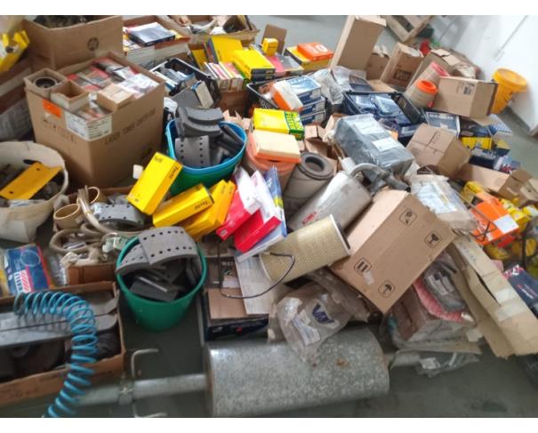 Foto de LOTE CONTENDO PEÇAS AUTOMOTIVAS NOVAS E SEMINOVAS, NO ESTADO EM QUE SE ENCONTRA.