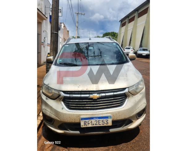 Foto de AUTOMOVEL, CHEV/SPIN 1.8L AT PREMIER, PRATA, 2019/2020, ALCOOL/GASOLINA, CHASSI: 9BGJP7520LB143869, RENAVAM: 01235960037, NO ESTADO EM QUE SE ENCONTRA.