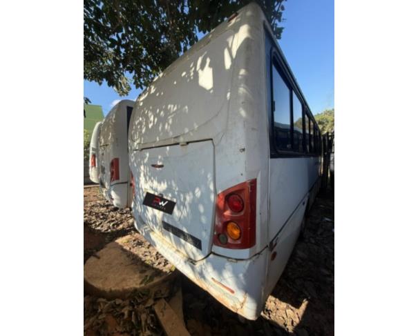 Foto de ONIBUS, M.BENZ/MASC GRANMINI O, BRANCA, 2010/2010, DIESEL, CHASSI: 9BM688277AB704983, RENAVAM: 00219999201, NO ESTADO EM QUE SE ENCONTRA.