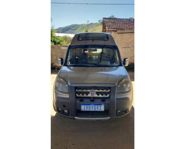 Foto de AUTOMOVEL FIAT/DOBLO ADV 1.8 FLEX, 2010/2010, ALC/GASOL, CINZA, CHASSI: 9BD119405A1067706, RENAVAM: 00231735715, NO ESTADO EM QUE SE ENCONTRA. 