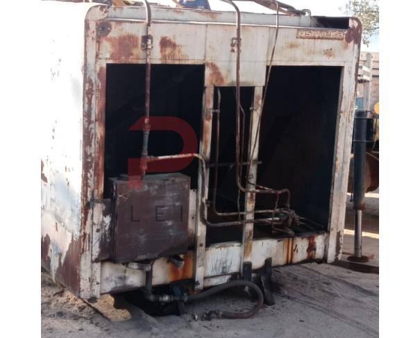 Foto de LOTE CONTENDO UM COMPACTADOR DE LIXO DE CARGA TRASEIRA, MARCA USIMECA, CAPACIDADE VOLUMÉTRICA PARA 15 M³ (QUINZE METROS CÚBICOS). USADO. NO ESTADO EM QUE SE ENCONTRA.