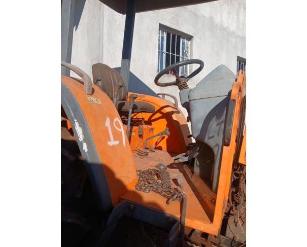 Foto de TRATOR BUDNY 7540, ANO: 2015, NO ESTADO EM QUE SE ENCONTRA.