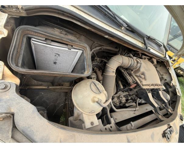 Foto de MICROONIB I/M.BENZ CDI SPR TCA MIC, DIESEL, BRANCA, 2018/2019, CHASSI: 8AC906635KE158870, RENAVAM: 01175649969, NO ESTADO EM QUE SE ENCONTRA.
