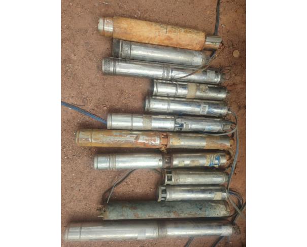 Foto de LOTE CONTENDO BOMBAS SUBMERSAS, NO ESTADO EM QUE SE ENCONTRAM. 
