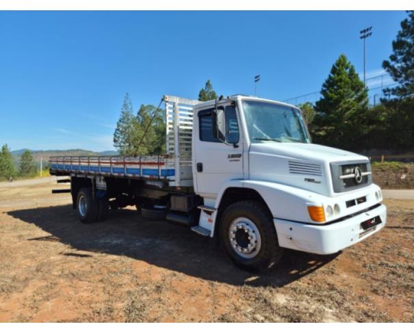 Foto de  CAMINHAO M.BENZ/L 1318, DIESEL, BRANCA, 2007/2007, NO ESTADO EM QUE SE ENCONTRA.