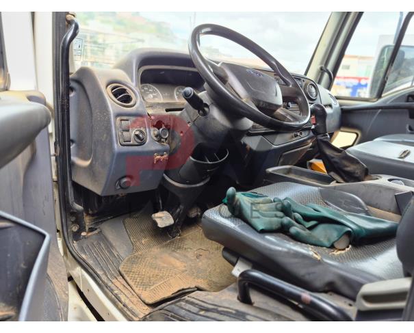 Foto de CAMINHÃO, FORD/CARGO 1319, BRANCA, 2015/2015, DIESEL, CHASSI: 9BFXEB1B5FBS82652, RENAVAM:01058376621 , NO ESTADO EM QUE SE ENCONTRA.
