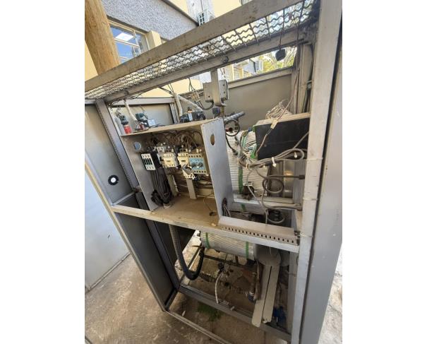 Foto de LOTE CONTENDO AUTOCLAVE, NO ESTADO EM QUE SE ENCONTRA.