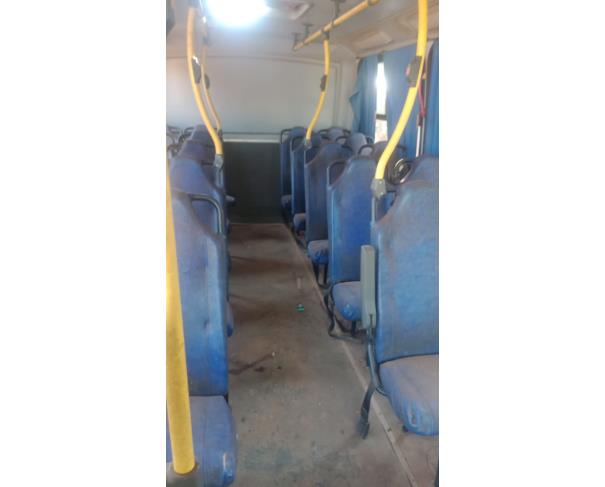 Foto de ONIBUS AGRALE/MAXIBUS ASTOR, DIESEL, BRANCA, 2013/2013, CHASSI: 9BYC73A1ADC000135, RENAVAM: 00585026831, NO ESTADO EM QUE SE ENCONTRA. 