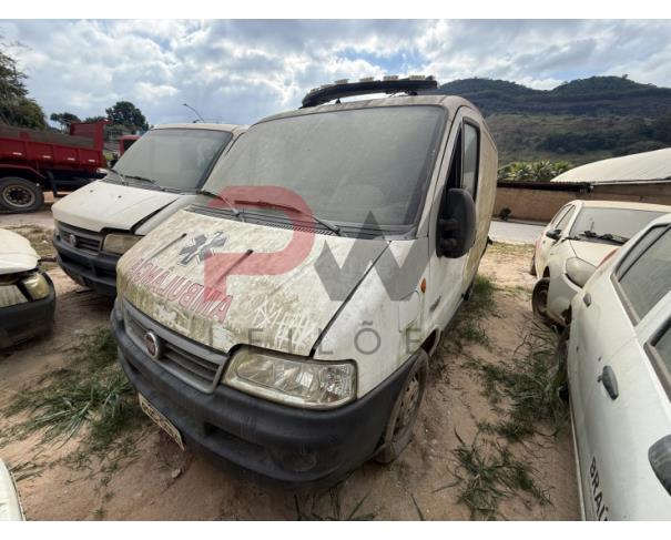 Foto de CAMINHONETE FIAT/DUCATO MX BOATA AMB, DIESEL, BRANCA, 2014/2014, CHASSI: 93W244F14E2140164, RENAVAM: 01017827106, NO ESTADO EM QUE SE ENCONTRA.